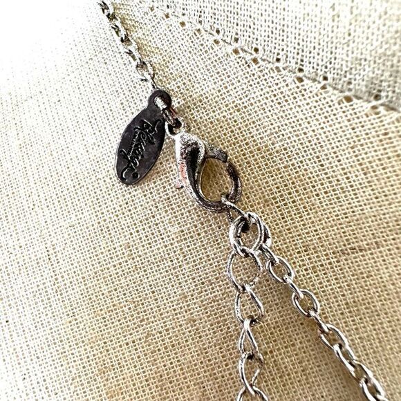 Blessings pink Crystal Chips in Faceted Glass Heart Pendant Necklace - Picture 6 of 9